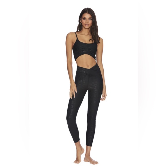 Beach Riot Black Snake Textured Twist Front Legging & Bra SetSize S